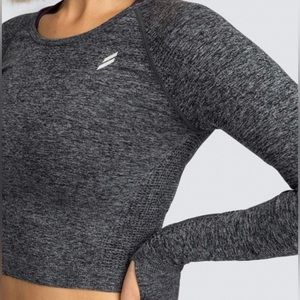 DOYOUEVEN cropped seamless long sleeve